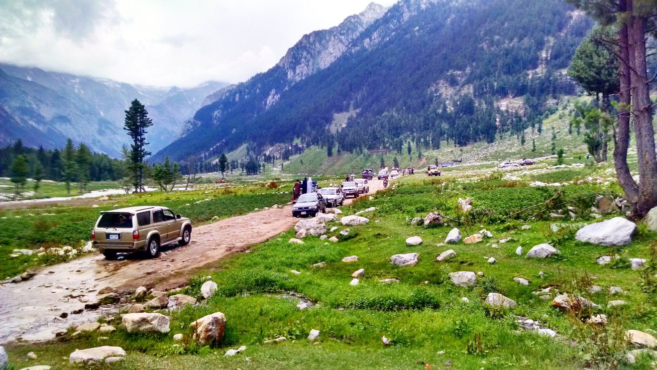 Islamabad to Kumrat Valley Family 3 Days 2 Nights Private Winter Tour Package - Image 7