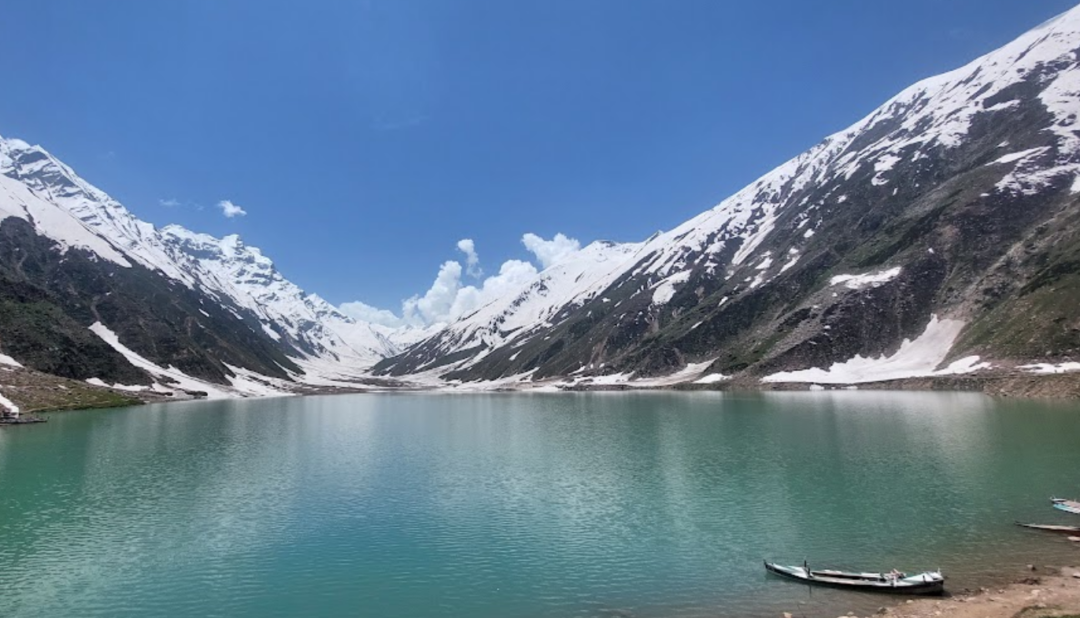 Naran Kaghan Babusar Top Family Tour Package 2 Nights 3 Days (22)