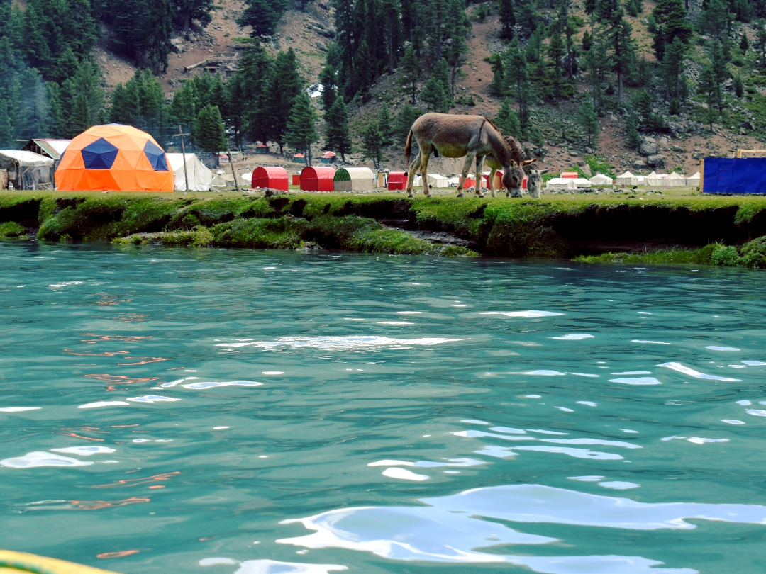 Mahodand Lake