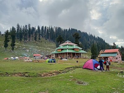 🌄 Jahaz Banda The Enchanting Alpine Meadows of Kumrat Valley 🌲